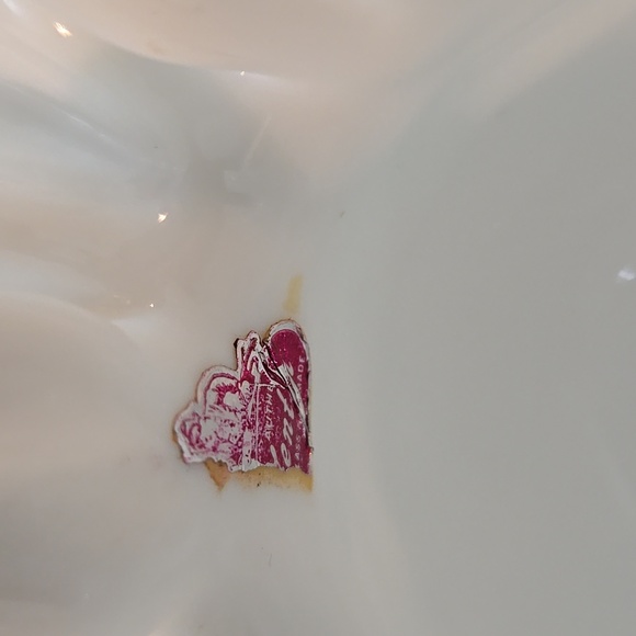 VTG Fenton White Hobnail Milk Glass Round Vase With Crimped Ruffled Edges 4 1/4" - Picture 6 of 9